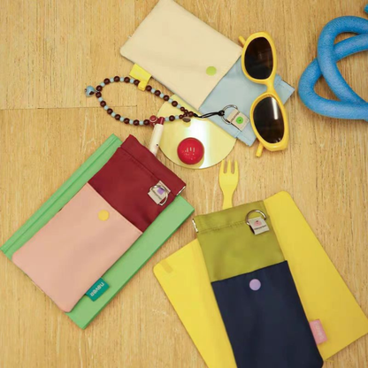 Portable Squeeze-Top Pen Pouch for On-the-Go Use